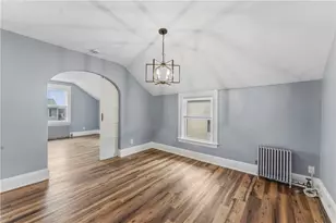 81 Hazelwood Ave, East Providence, RI 02914 - Photo 11