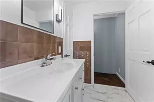 81 Hazelwood Ave, East Providence, RI 02914 - Photo 31