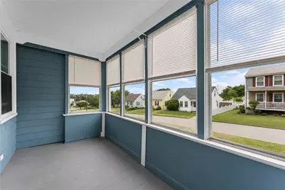 81 Hazelwood Avenue, East Providence, RI 02914 - Photo 5