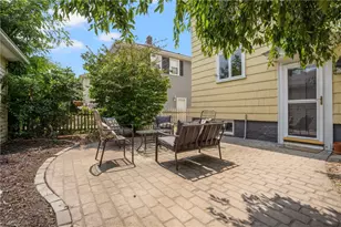 82 Cliffdale Ave, Cranston, RI 02905 - Photo 17