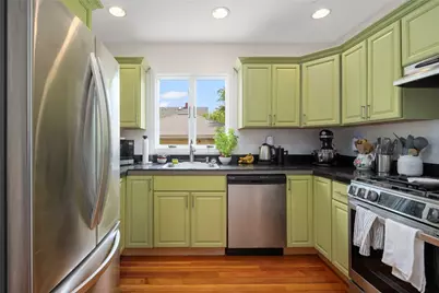 82 Cliffdale Avenue, Cranston, RI 02905 - Photo 13