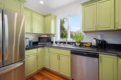 82 Cliffdale Avenue, Cranston, RI 02905 - Photo 11