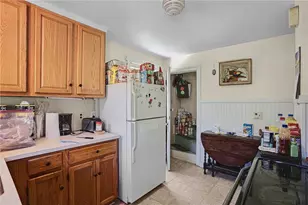58 Essex Rd, North Kingstown, RI 02852 - Photo 7