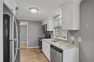 74 Ticonderoga Dr, Warwick, RI 02889 - Photo 7