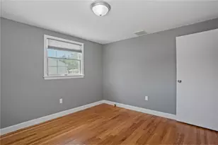74 Ticonderoga Dr, Warwick, RI 02889 - Photo 23