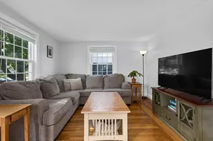 116 Daggett Ave, Pawtucket, RI 02861 - Photo 3