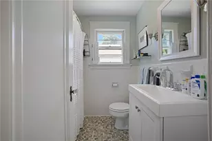 56 Somerset St, East Greenwich, RI 02818 - Photo 27