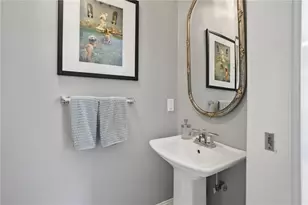 56 Somerset St, East Greenwich, RI 02818 - Photo 15