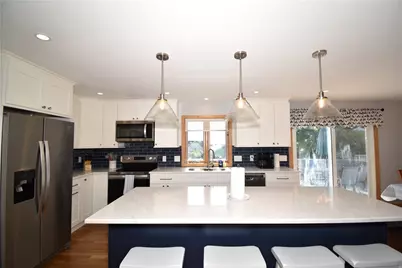 33 Glendale Road, Narragansett, RI 02882 - Photo 19