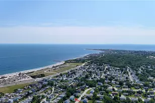 33 Glendale Rd, Narragansett, RI 02882 - Photo 5