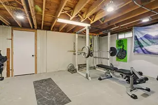 23 Cypress St, Portsmouth, RI 02871 - Photo 21