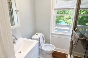 33 W Friendship St, Providence, RI 02907 - Photo 11