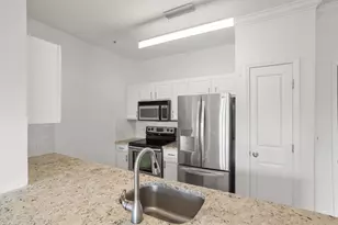 1000 Providence Pl, Providence, RI 02903 - Photo 7