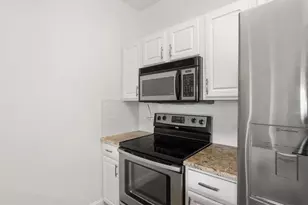 1000 Providence Pl, Providence, RI 02903 - Photo 9