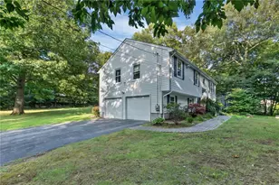 587 Central Ave, Johnston, RI 02919 - Photo 31