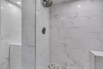 587 Central Avenue, Johnston, RI 02919 - Photo 17