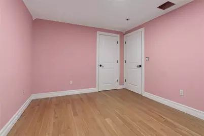 587 Central Avenue, Johnston, RI 02919 - Photo 15