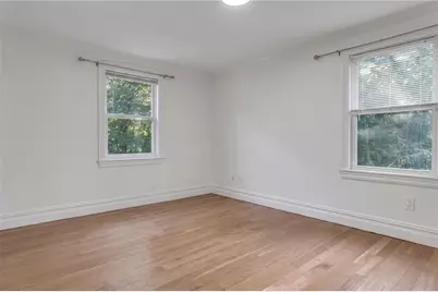 587 Central Avenue, Johnston, RI 02919 - Photo 11