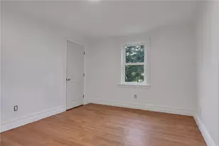 587 Central Ave, Johnston, RI 02919 - Photo 7