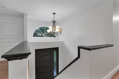 587 Central Avenue, Johnston, RI 02919 - Photo 13