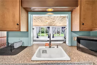 2244 Frenchtown Road, East Greenwich, RI 02818 - Photo 7