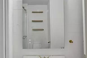 43 Sunset Ave, Providence, RI 02909 - Photo 17