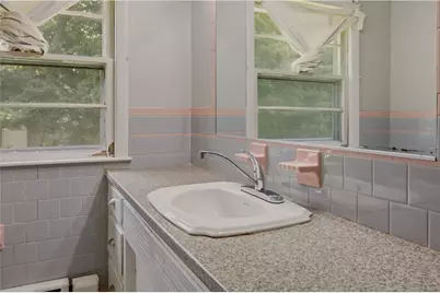 1639 Bulgarmarsh Road, Tiverton, RI 02878 - Photo 19
