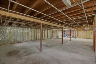 1639 Bulgarmarsh Rd, Tiverton, RI 02878 - Photo 31