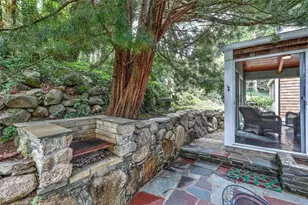 90 Wright Ave, South Kingstown, RI 02879 - Photo 21