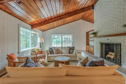 90 Wright Avenue, South Kingstown, RI 02879 - Photo 5