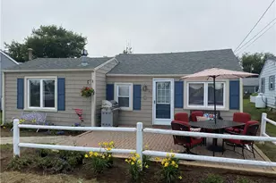 46 Sherman Rd, South Kingstown, RI 02879 - Photo 3