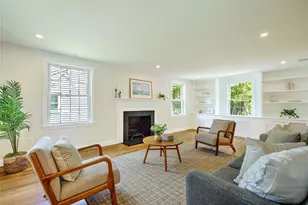 1 Cheshire Dr, Barrington, RI 02806 - Photo 9