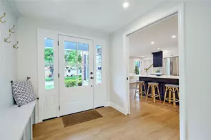 1 Cheshire Dr, Barrington, RI 02806 - Photo 5