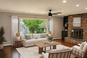 10 Johnnycake Ln, Portsmouth, RI 02871 - Photo 5