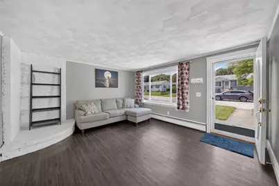 46 Sheffield Avenue, West Warwick, RI 02893 - Photo 5