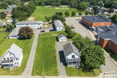 228 Main Road, Tiverton, RI 02878 - Photo 33
