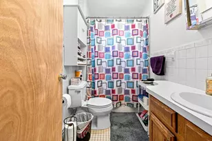 228 Main Rd, Tiverton, RI 02878 - Photo 27