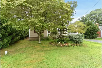 216 Hyde Street, Cranston, RI 02920 - Photo 35
