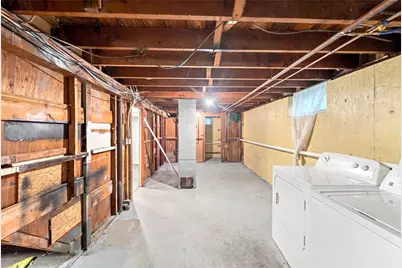 216 Hyde Street, Cranston, RI 02920 - Photo 25