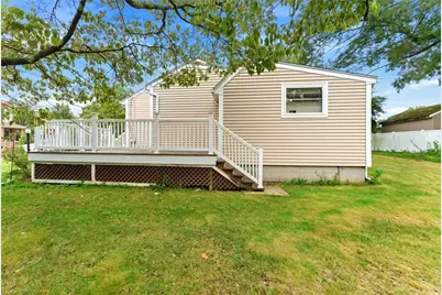 216 Hyde Street, Cranston, RI 02920 - Photo 33