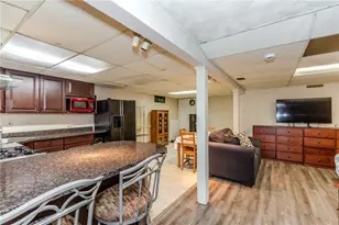 1 Polly Dr, North Providence, RI 02911 - Photo 41
