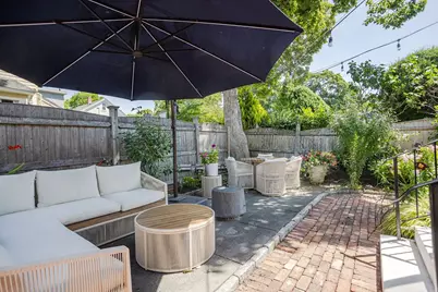 43 Poplar Street, Newport, RI 02840 - Photo 5