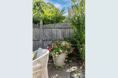 43 Poplar Street, Newport, RI 02840 - Photo 11