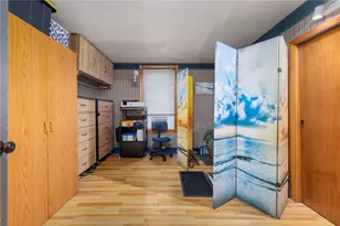 703 Manville Rd, Woonsocket, RI 02895 - Photo 5
