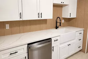 52 Tiffany St, North Providence, RI 02904 - Photo 31