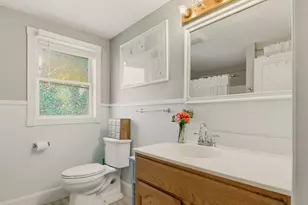 85 Highland Ave, Portsmouth, RI 02871 - Photo 21