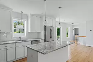 54 Vespia Ln, South Kingstown, RI 02879 - Photo 3