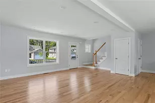 54 Vespia Ln, South Kingstown, RI 02879 - Photo 13
