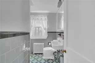 216 Riverside Ave, Warwick, RI 02889 - Photo 15