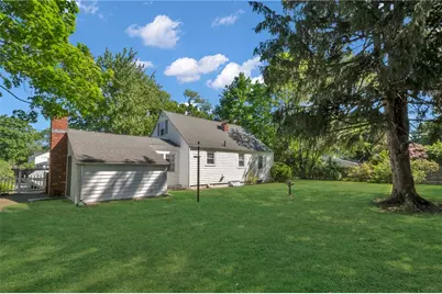 216 Riverside Avenue, Warwick, RI 02889 - Photo 27